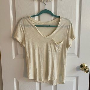 Comfy Yellow Abercombie & Fitch Tee